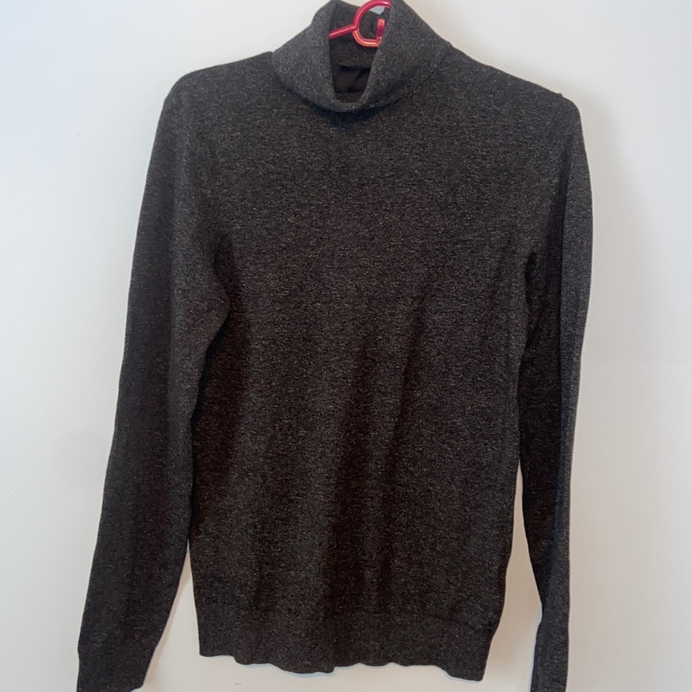 H&M XS Black Heather Turtleneck Sweater